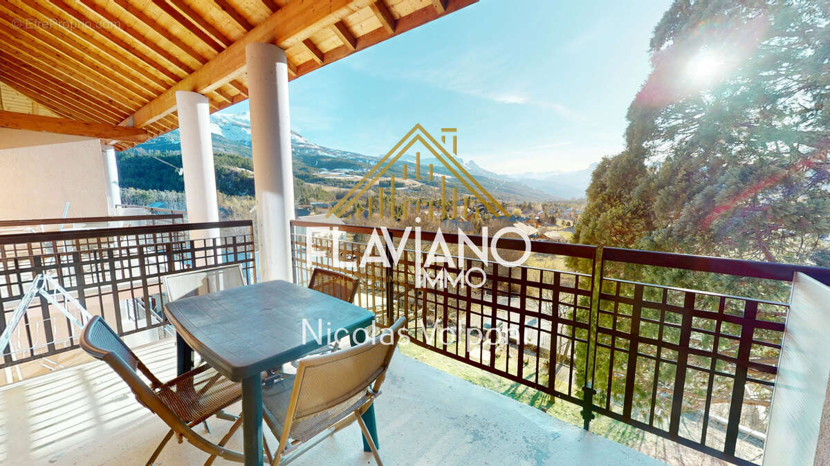 Appartement à JAUSIERS