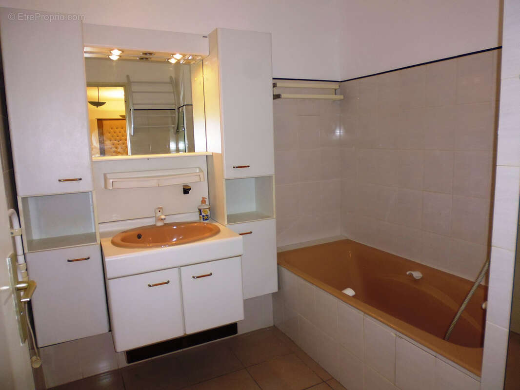 Appartement à HYERES
