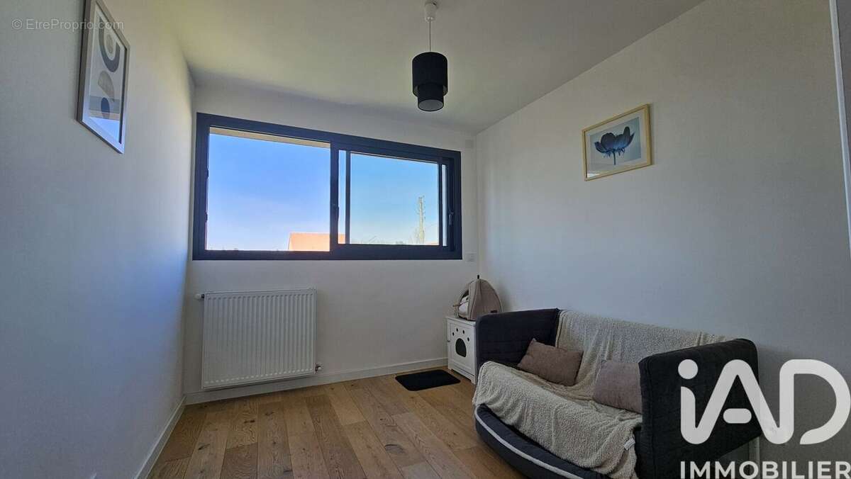 Photo 9 - Maison à NOISEAU