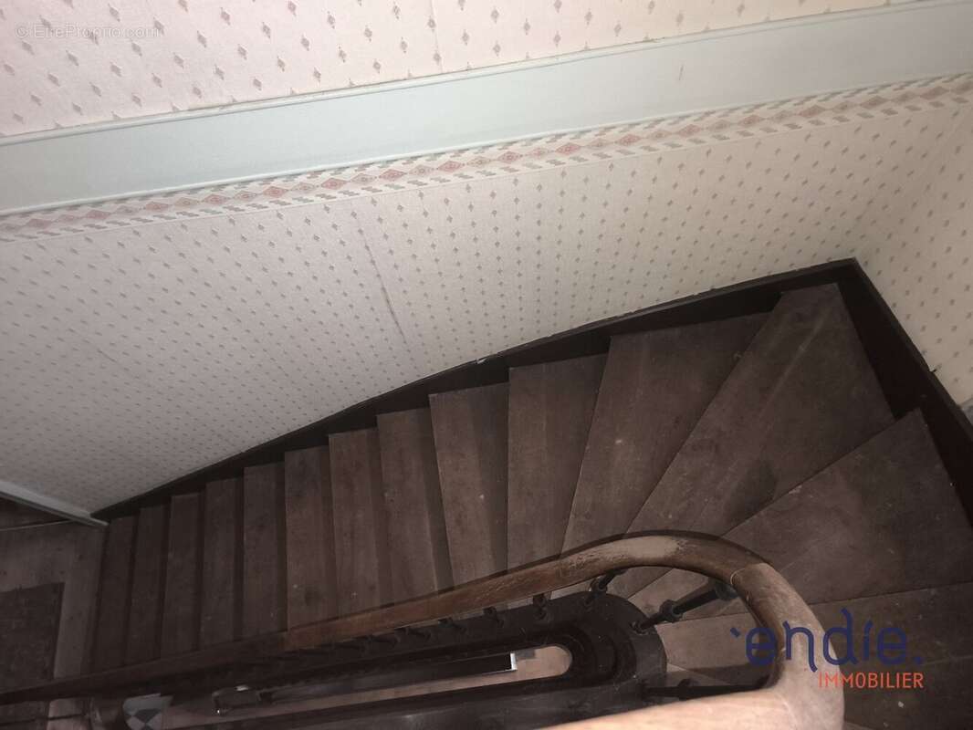 Maison à COSNE-D'ALLIER