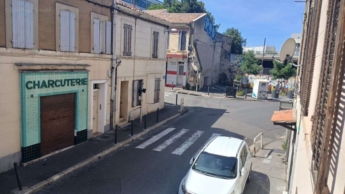 Appartement à MARSEILLE-3E