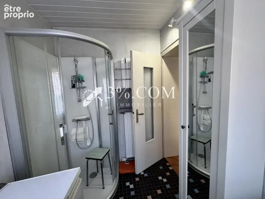3%COM Maison de ville à rénover avec garage indépendant - photo 7