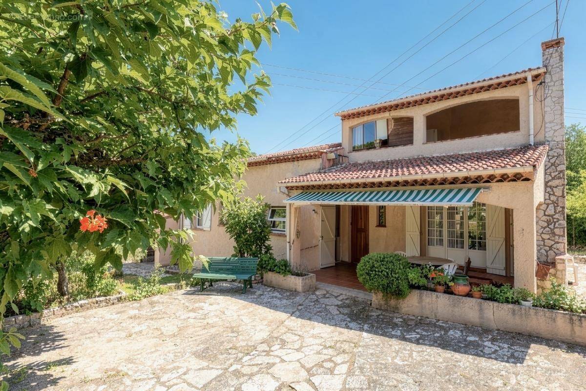 Maison à BOUC-BEL-AIR