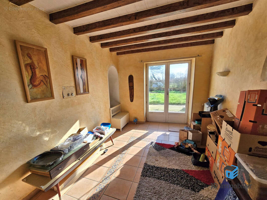 Maison à L'HERBERGEMENT