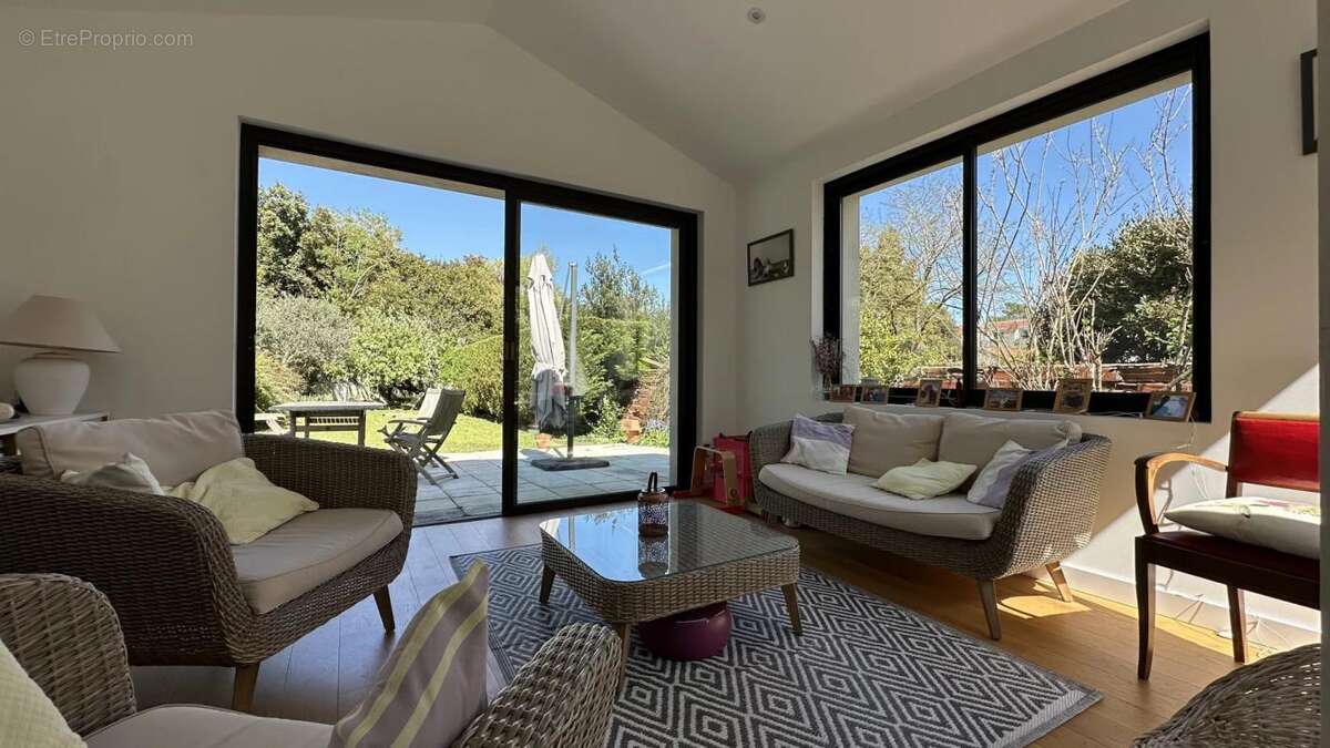 Maison à LA ROCHELLE