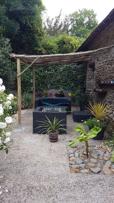 Maison à CORDEMAIS