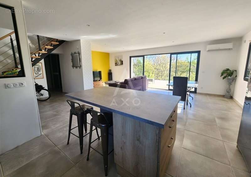 Maison à MONTASTRUC-LA-CONSEILLERE