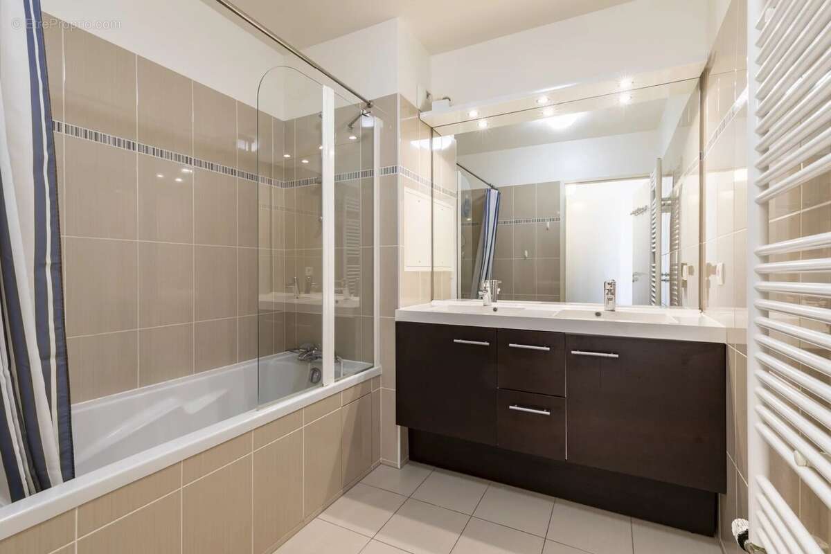 Appartement à CHAVILLE