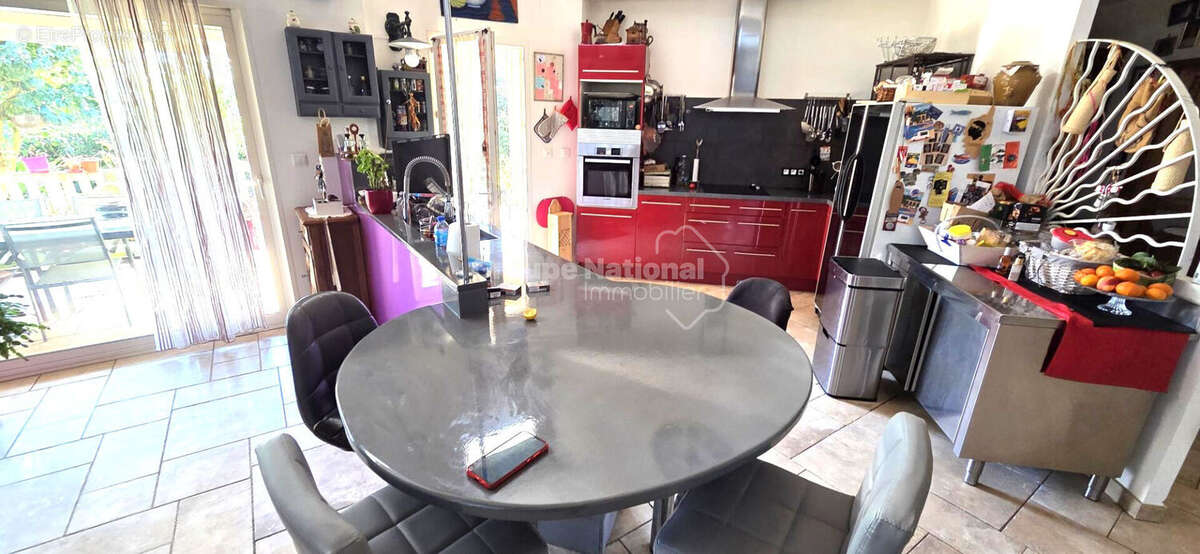 Maison à ENSUES-LA-REDONNE