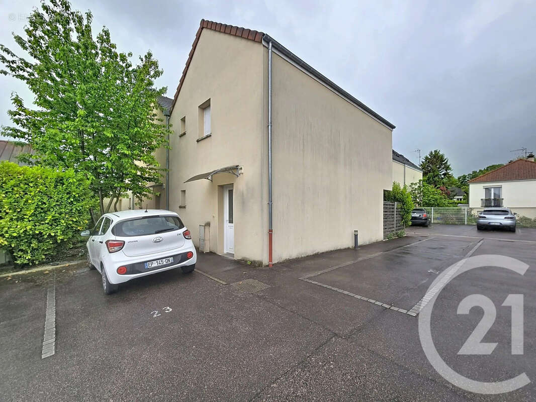 Appartement 73 m² à Troyes  - photo 2