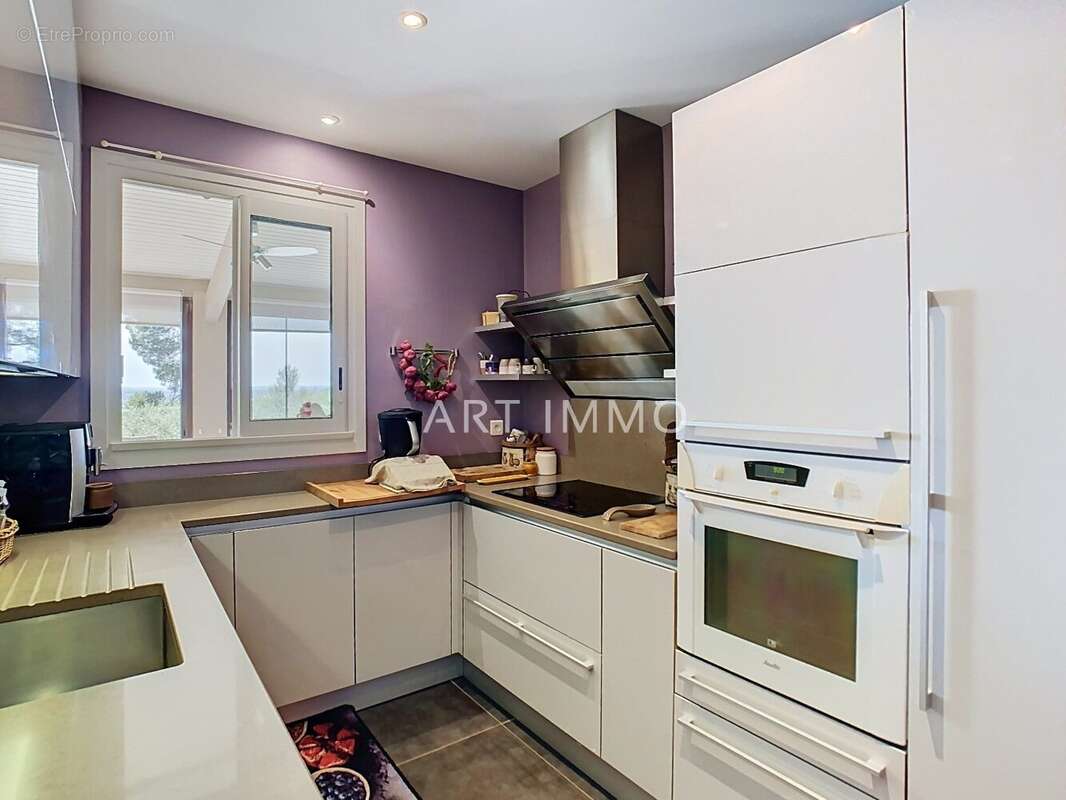 Villa avec vue panoramique exceptionelle - photo 8