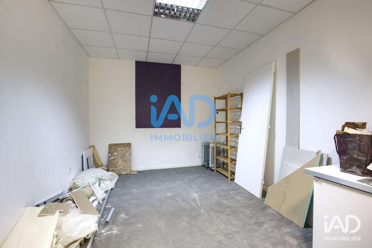 Photo 8 - Commerce à BOISSY-SAINT-LEGER