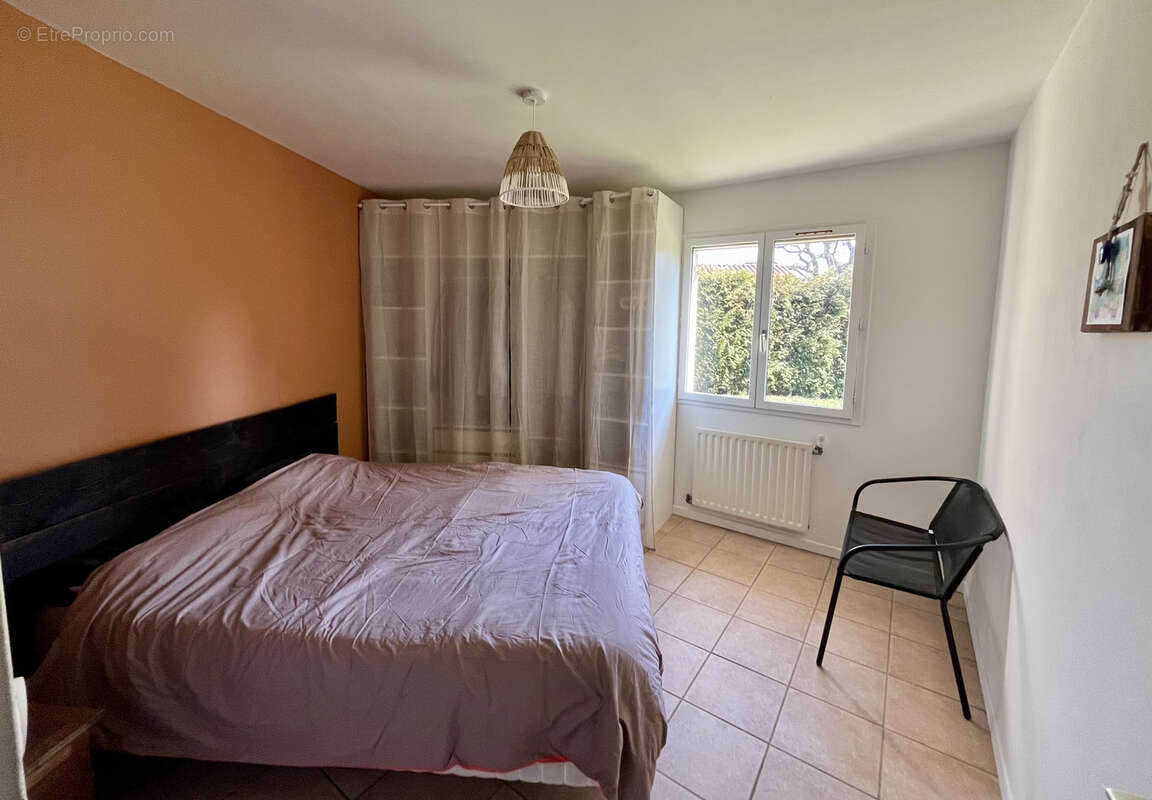 Maison à CHATILLON-SUR-CHALARONNE