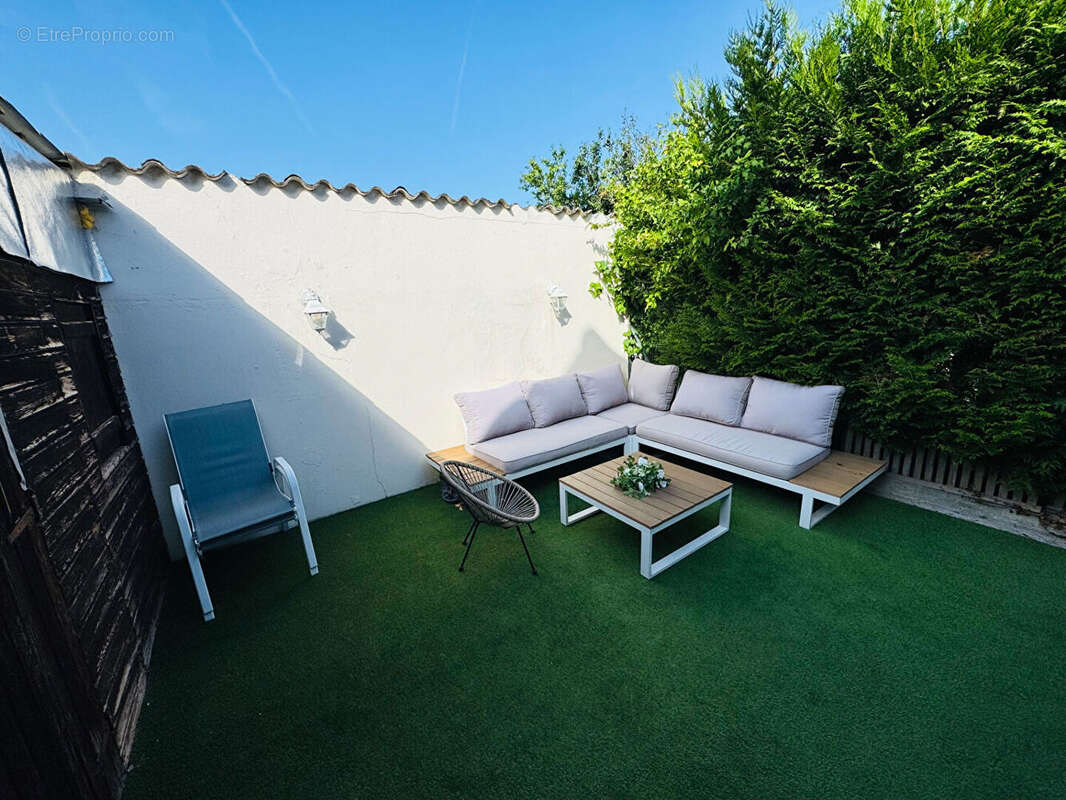 Maison à SARTROUVILLE