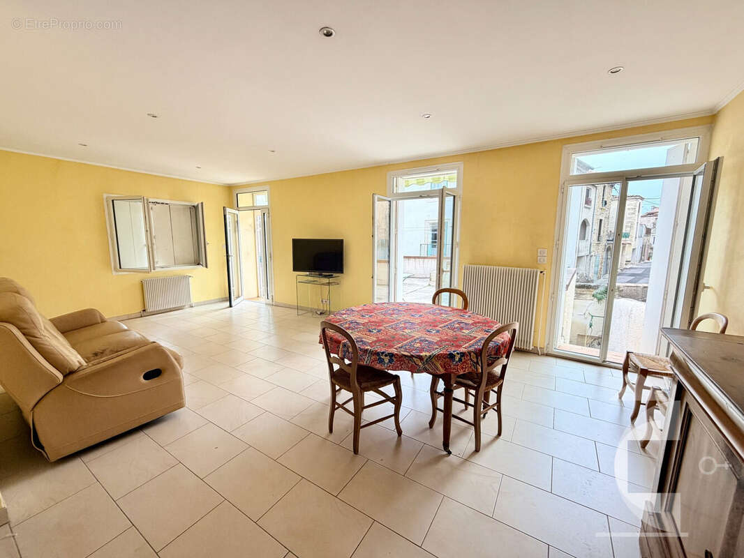 Maison à SAINT-GEORGES-D'ORQUES