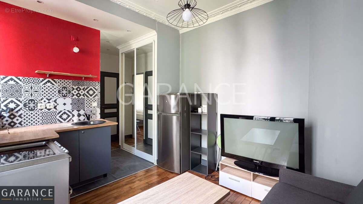 Appartement à PARIS-12E