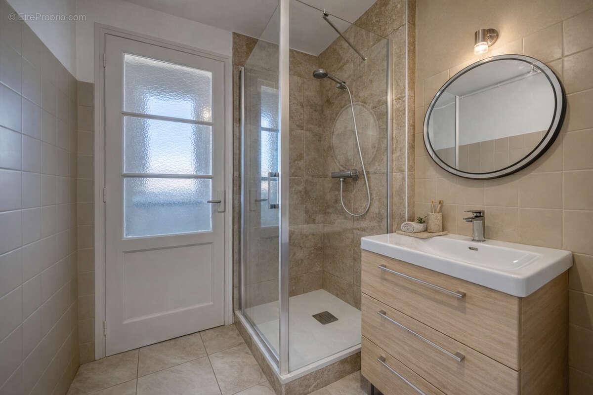 Appartement T3 - Bourg L'Evêque - photo 11