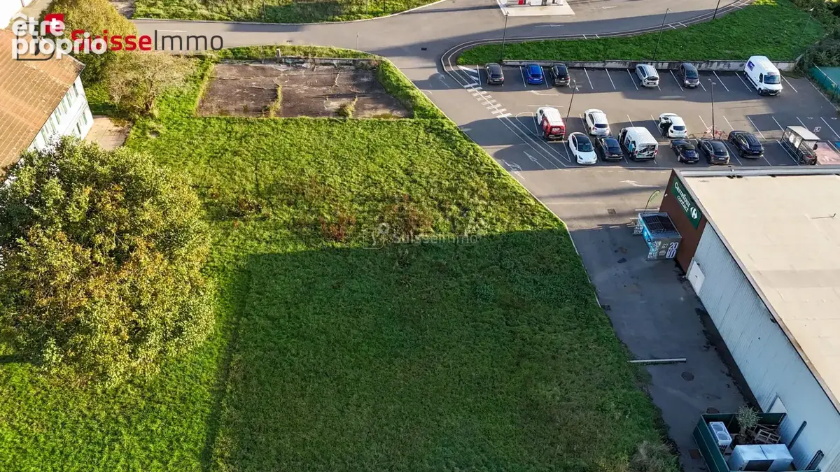 Terrain Commercial 1700 m2 - photo 6