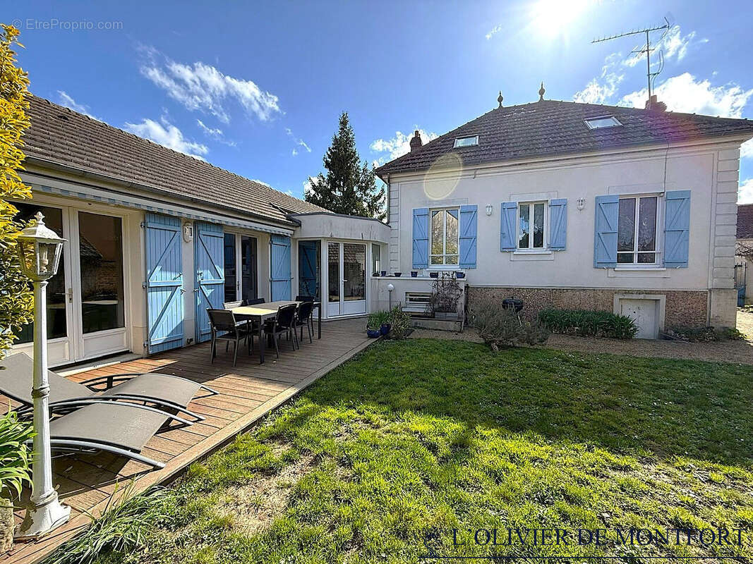 Maison à MONTFORT-L'AMAURY