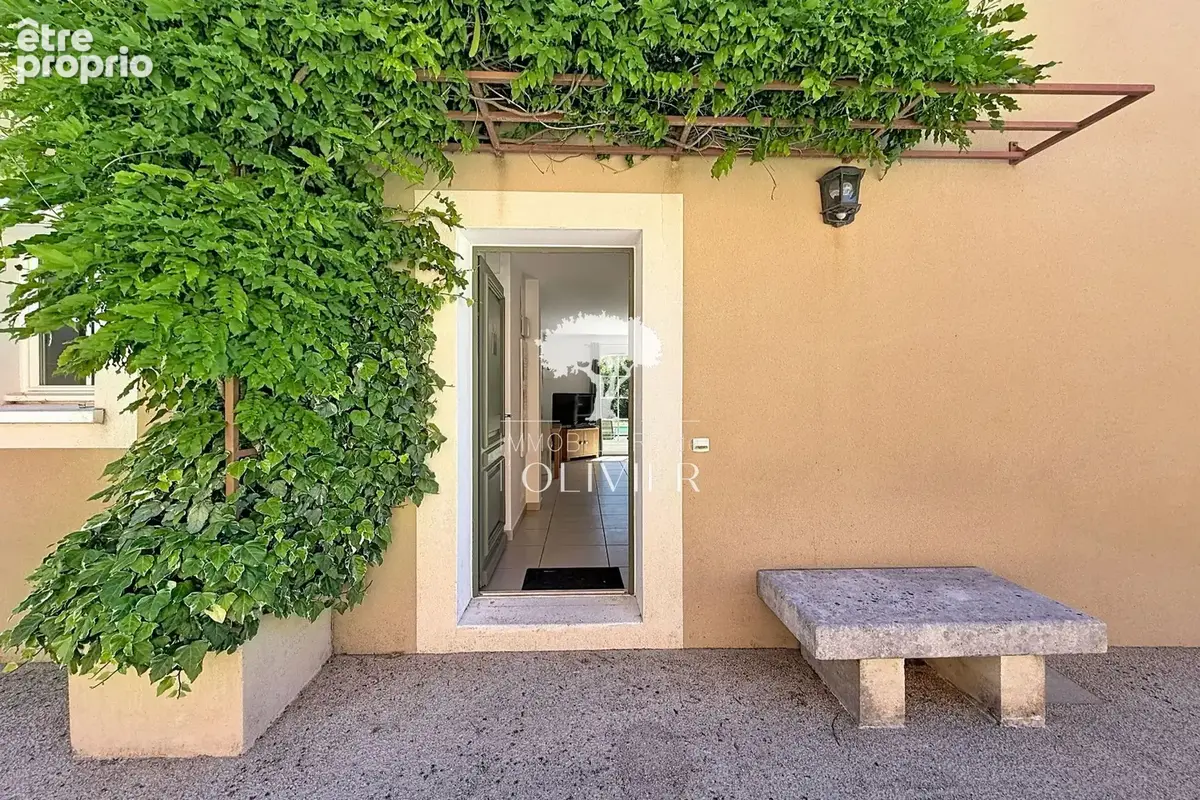 Maison 5 pièces 114 m² à vendre à Saint-Saturnin-Les-Apt (84490) - photo 3