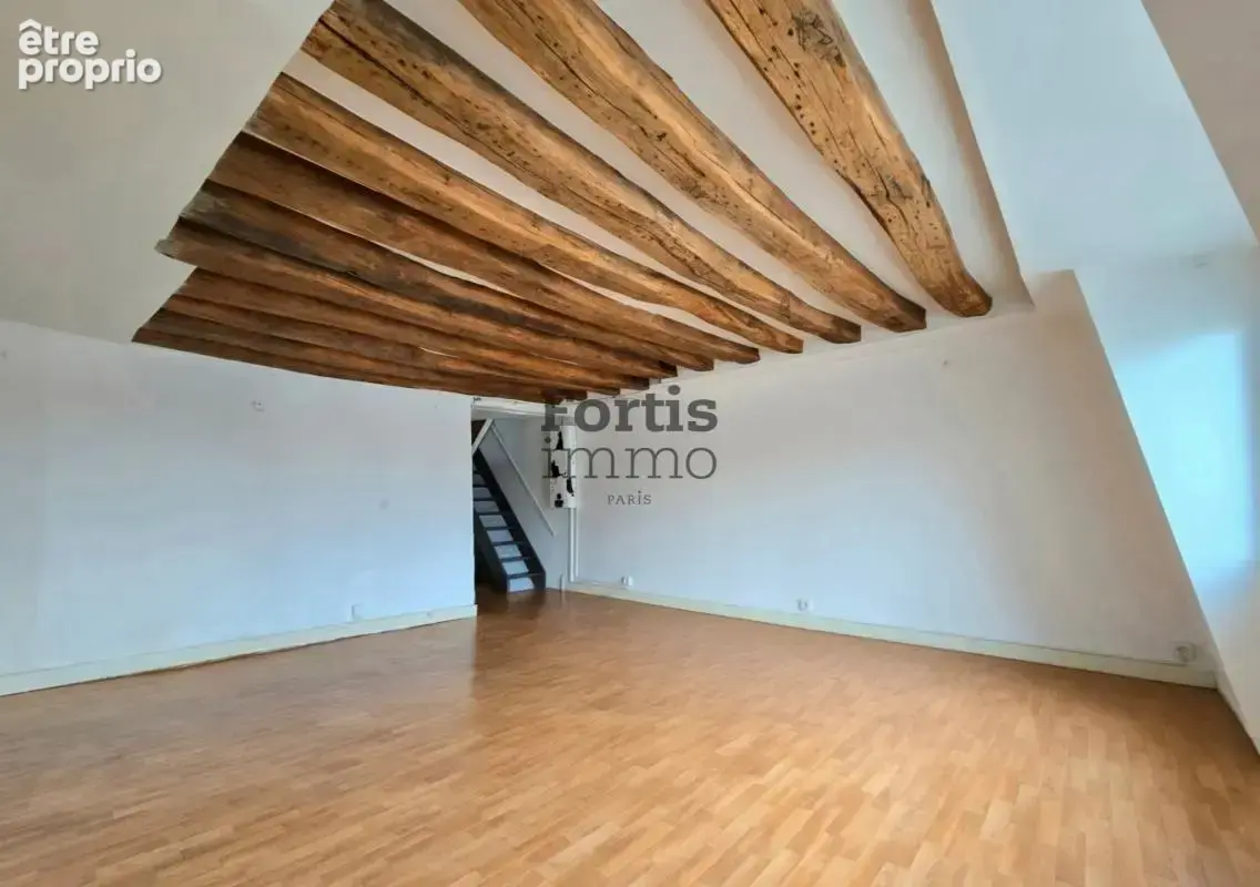 Paris 2 - duplex de 3 pieces, dernier etage avec vue degagee - photo 5