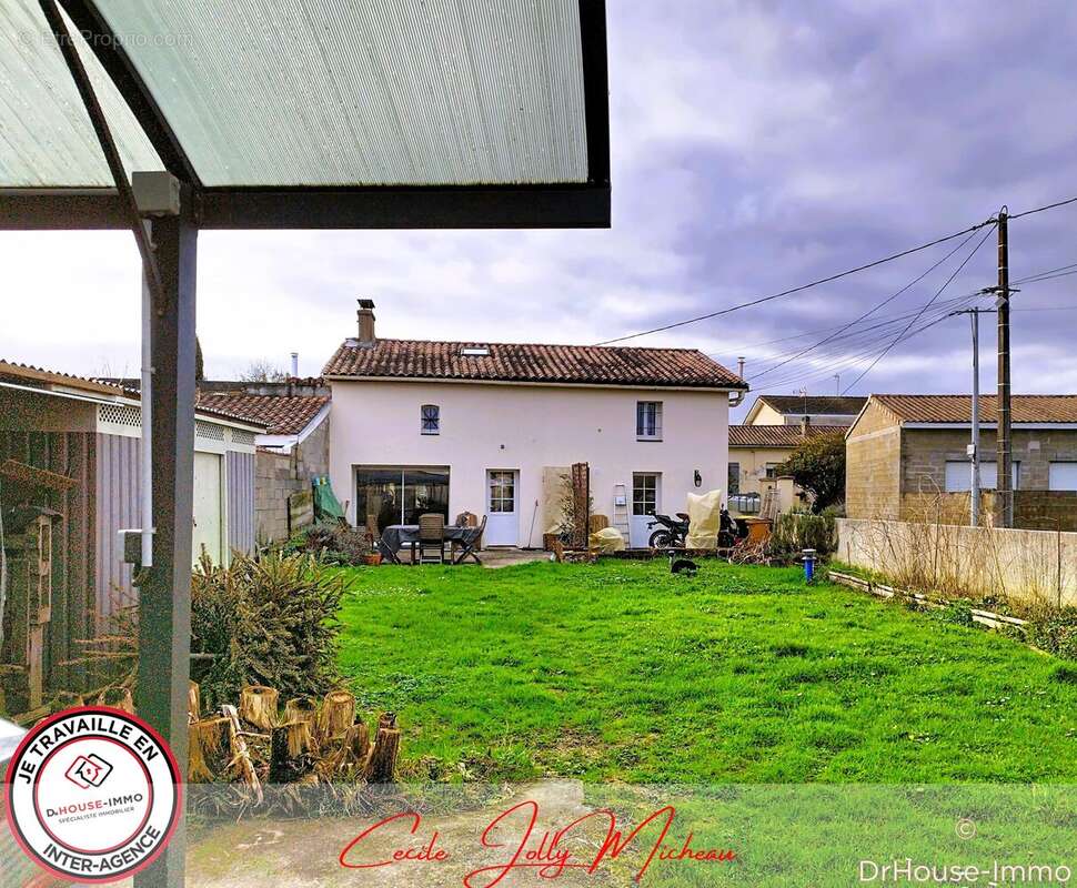 Maison à LANSAC
