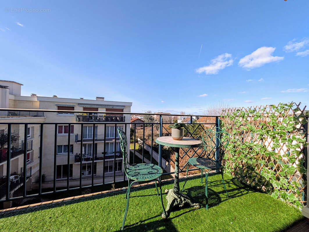 Appartement à MAISONS-LAFFITTE