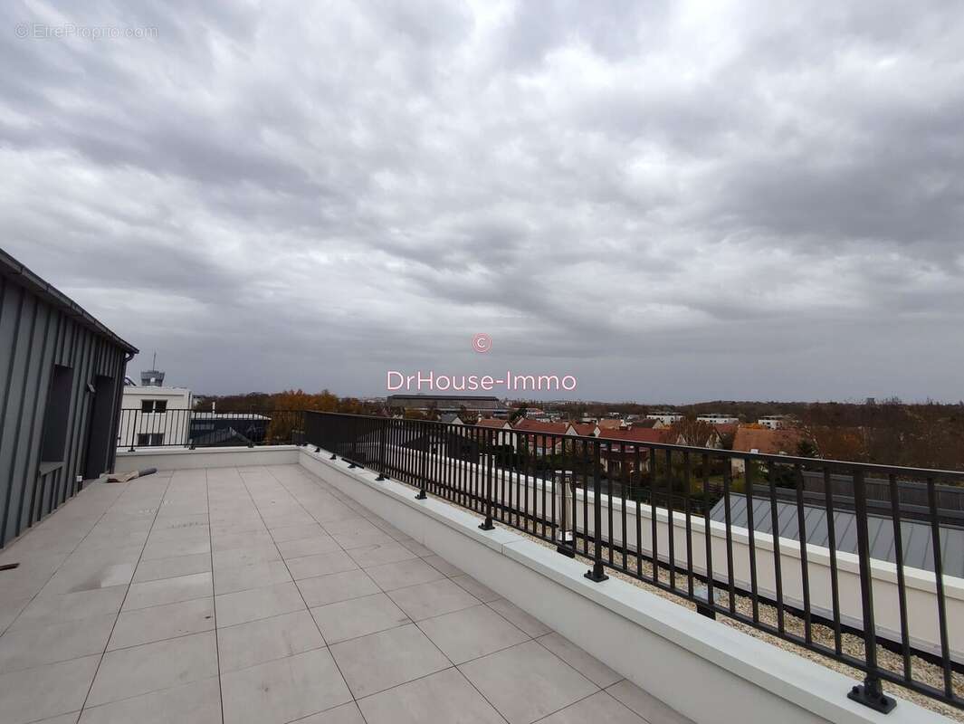 Appartement à MONDEVILLE