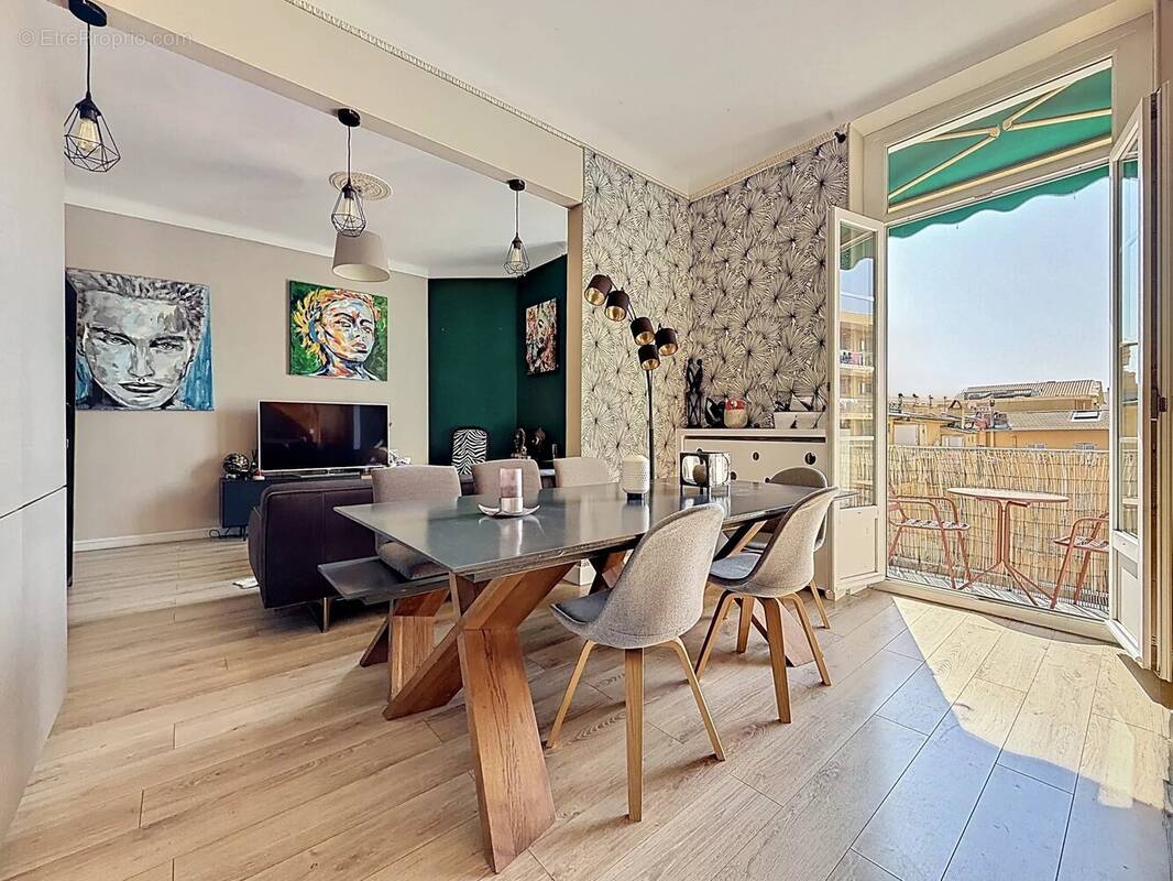 Appartement à NICE