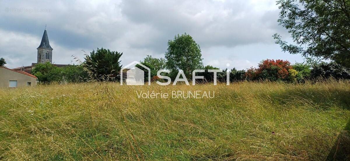 Photo 1 - Terrain à FAUCH