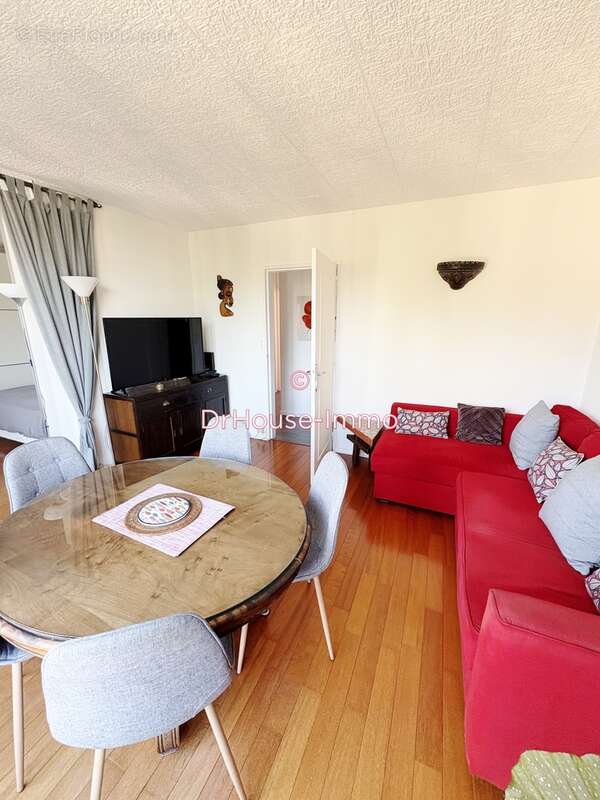 Appartement à LE PERREUX-SUR-MARNE