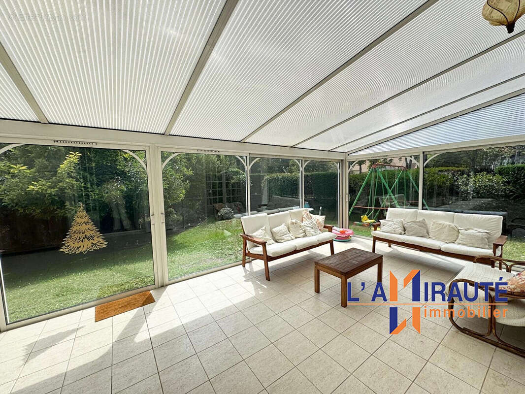 Maison à MAISONS-LAFFITTE