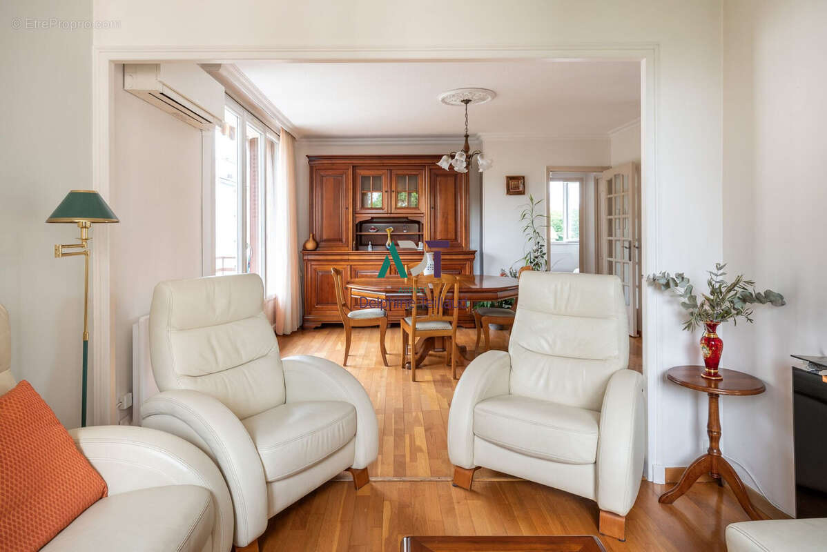 Appartement à LA TRONCHE