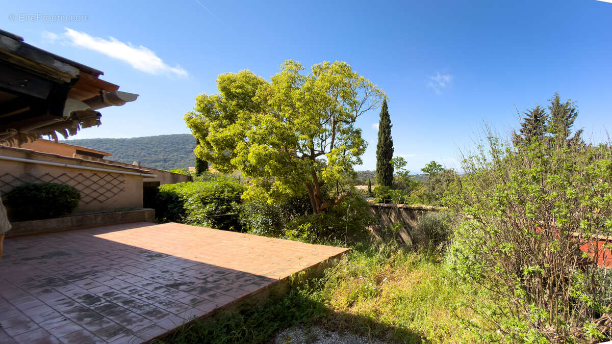 Maison à LA LONDE-LES-MAURES