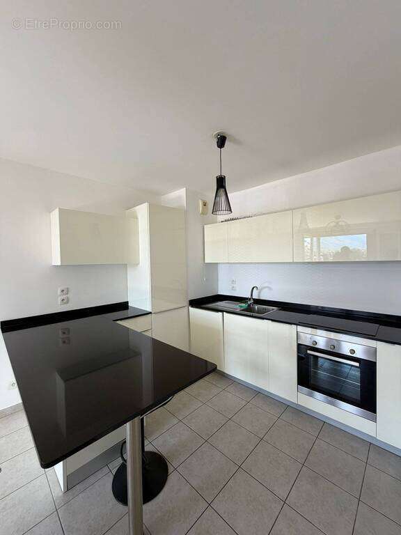 Appartement à CESSY