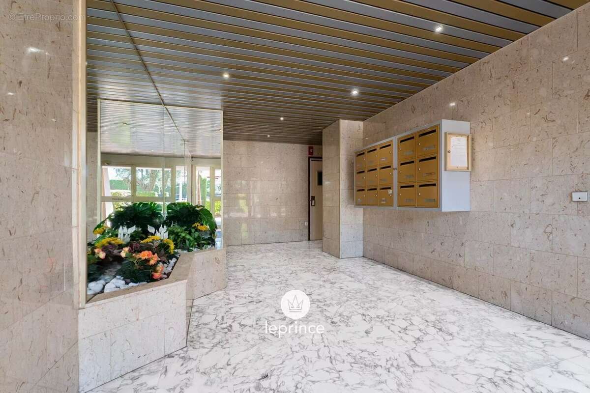 Appartement à BEAULIEU-SUR-MER