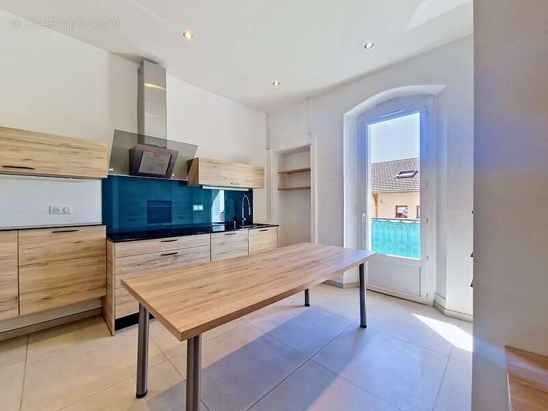Appartement à AIX-LES-BAINS