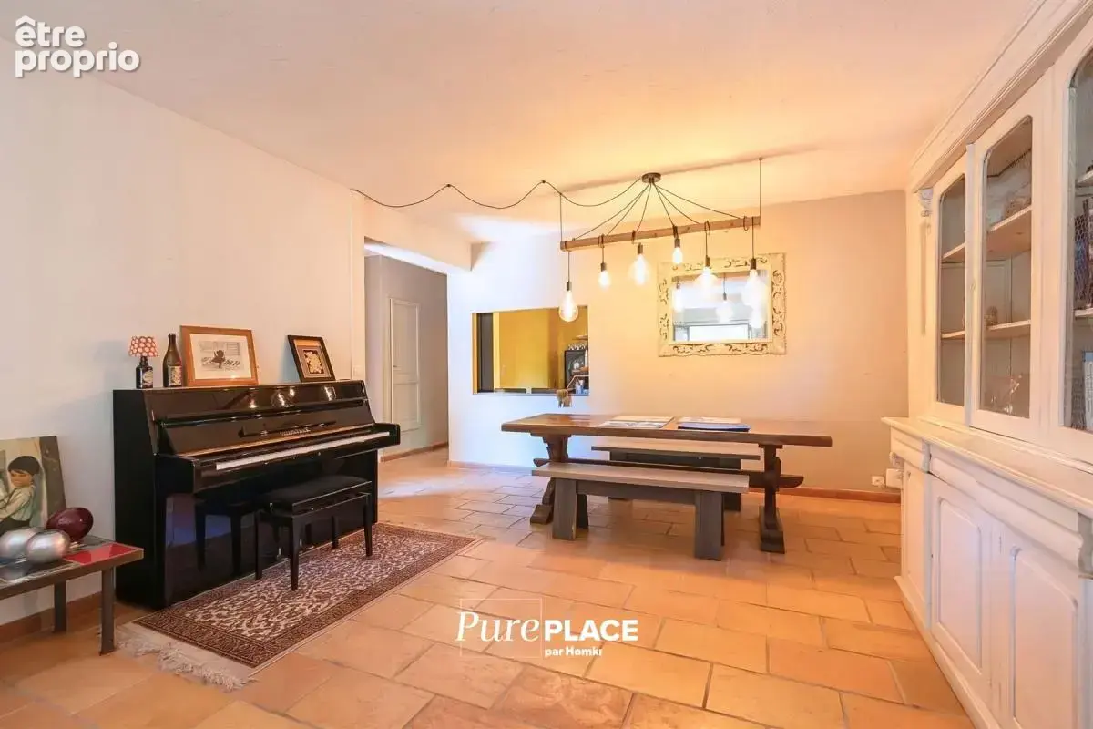 Appartement T3 de 119 m² à Saint-Paul-de-Vence 06570, Route des Serres - photo 8