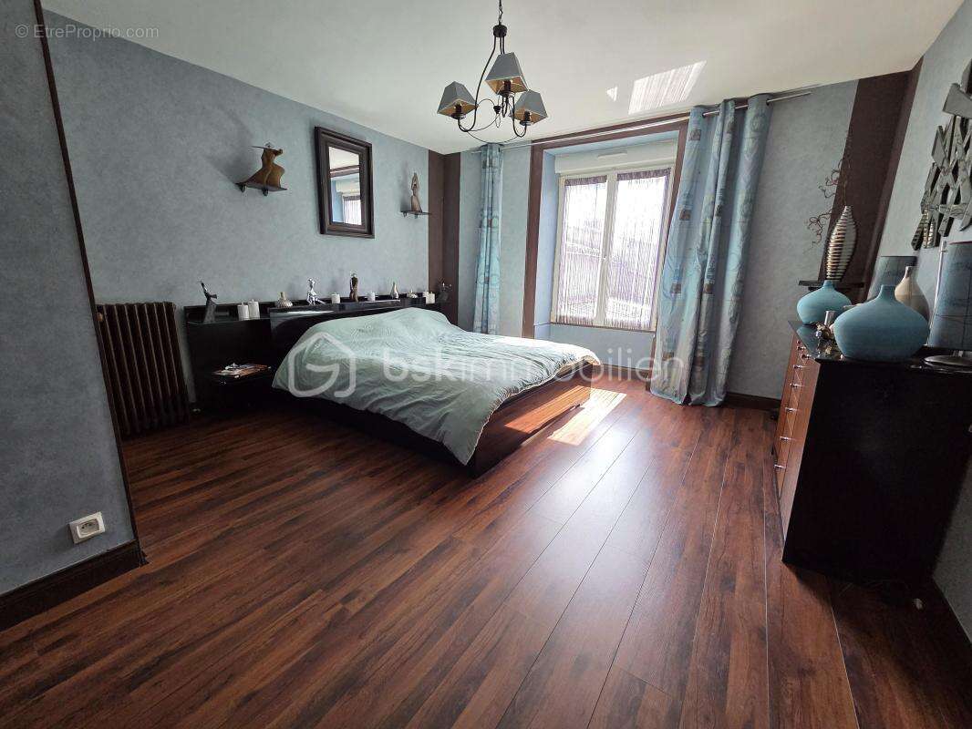 *** ST-MAIXENT L’ÉCOLE  - Halles-Abbaye – Maison 315 m² *** - photo 13