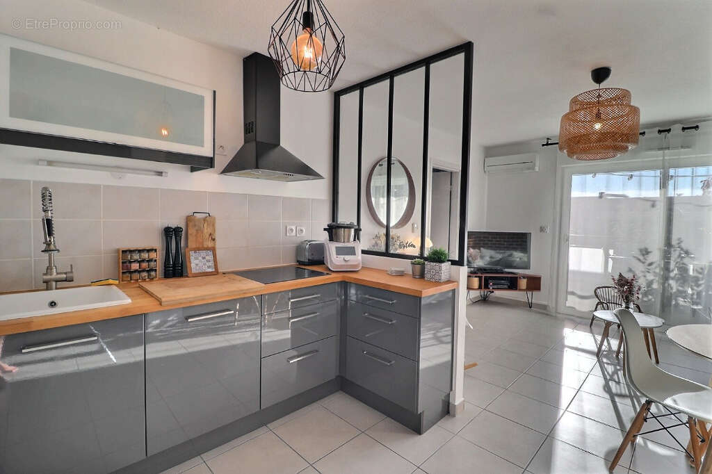 Appartement à CASTELNAU-LE-LEZ