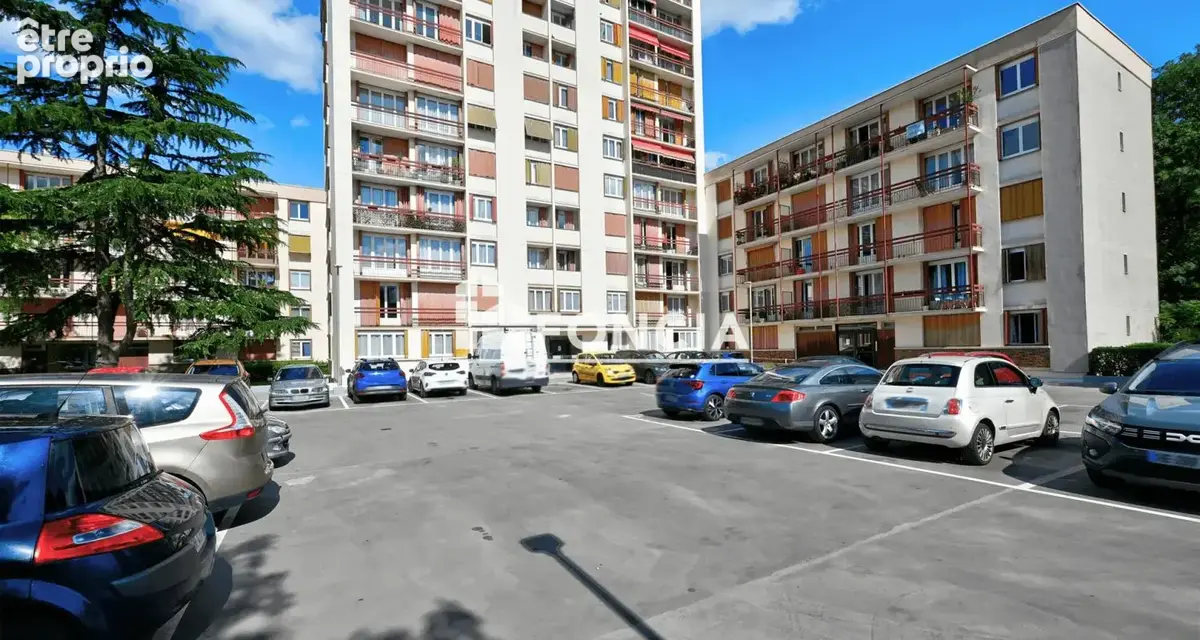 Photo Appartement à Saint-Ouen-L'aumone au prix de 139 900€