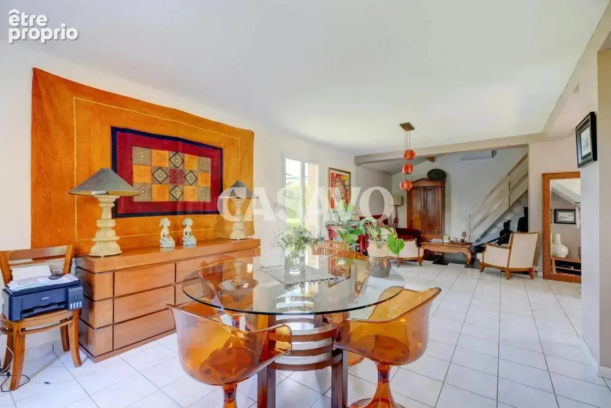 Vente Maison 4 pièces de 112m² - 69150 Décines-Charpieu - photo 4