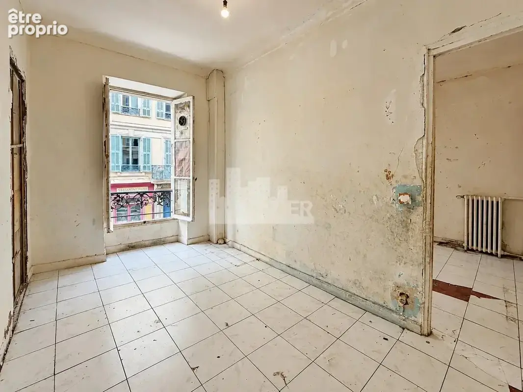 Nice centre – 2 lots – 90 m² – à rénover - photo 2
