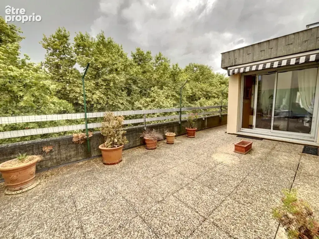 Toulouse all de barcelon appt t6 der etage terrasse garage pkg cellier - photo 2