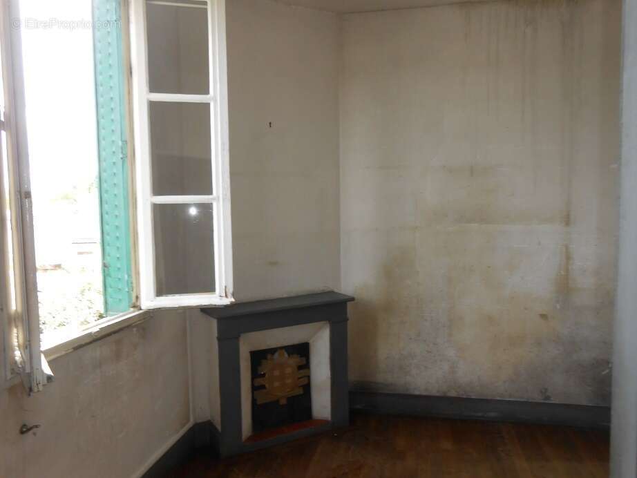 Maison à CHALETTE-SUR-LOING