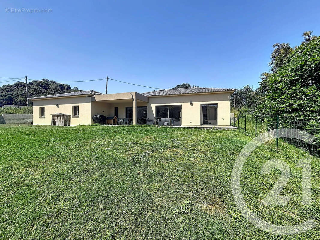 Maison 5 pièces 144 m² à vendre à Santa-Lucia-Di-Moriani (20230) - photo 15