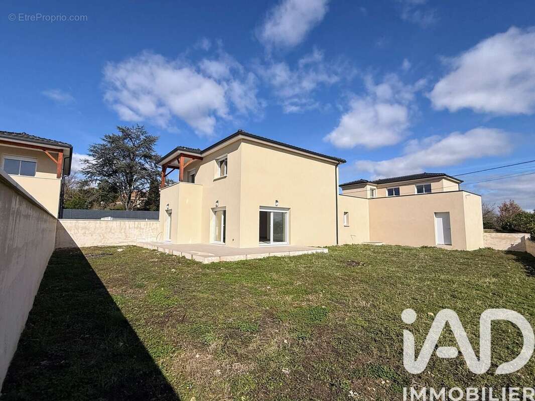 Photo 3 - Maison à FELINES