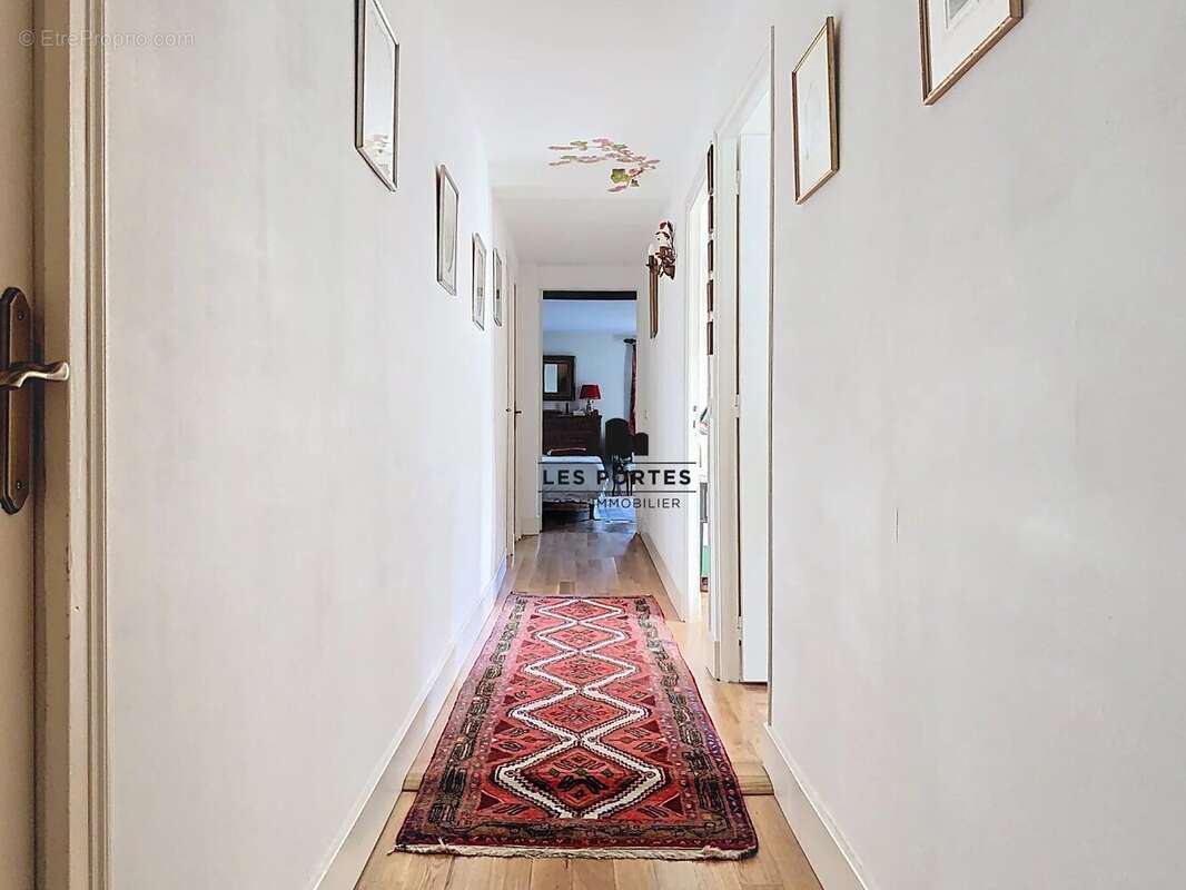 Maison à MILLY-LA-FORET