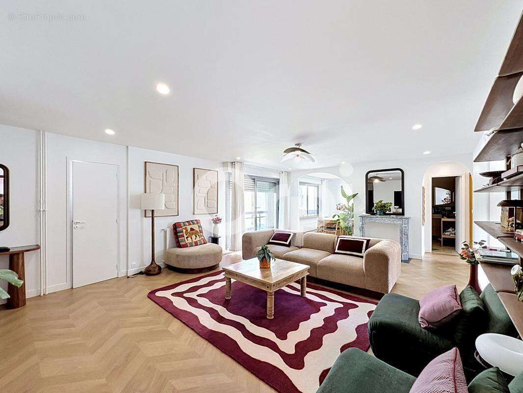 Appartement à NOGENT-SUR-MARNE