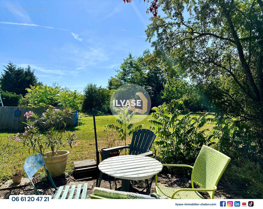 Maison 130 m2  3 ch  1560 m2 - photo 5
